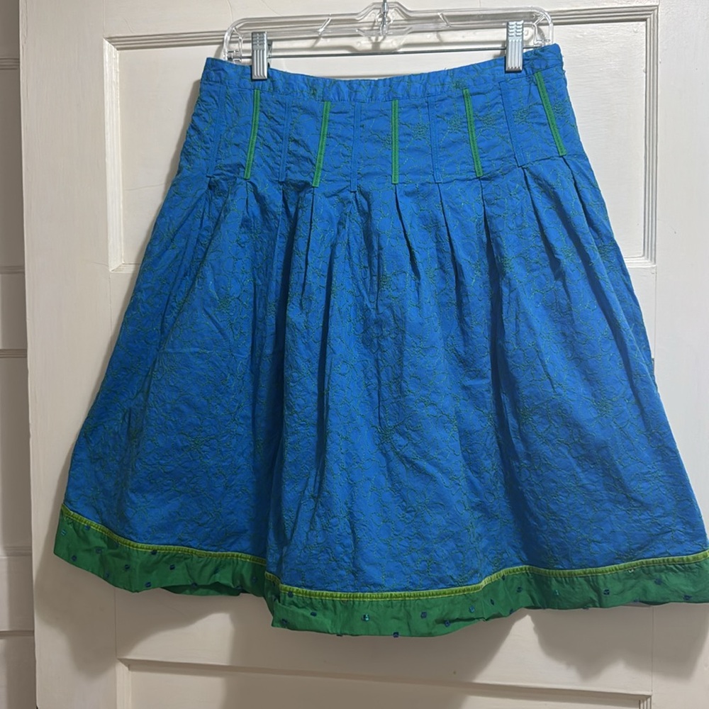 Vintage A Line Circle Embroidered Sequin 100% Cotton Knee Length Blue Skirt Sz M